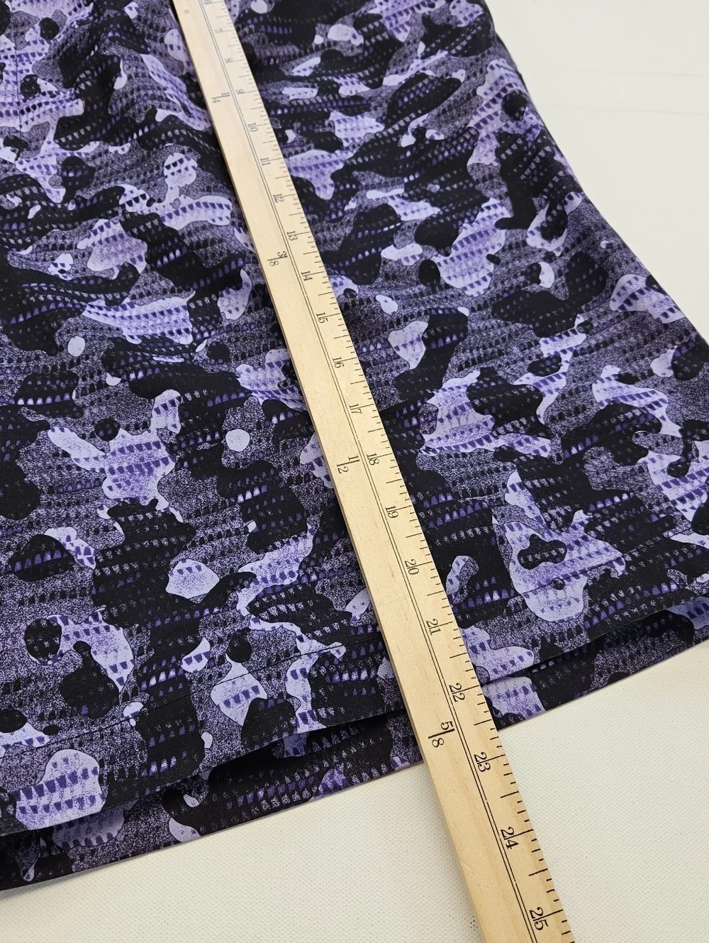 Society of One Men's Relaxed Fit Cargo Shorts Purple Camouflage Size 2XL